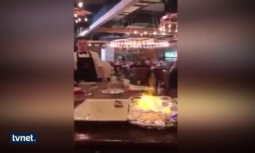 Nusret'e Özenen Erdal Şef Restoranı Yakıyordu