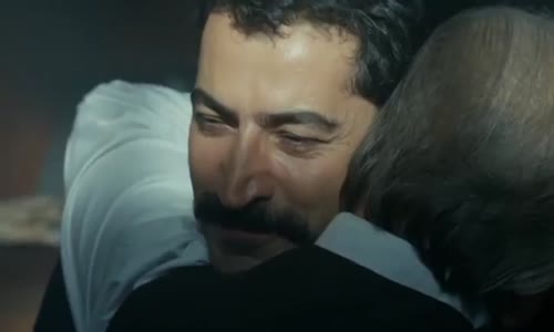 Karadayı 2.Bölüm  Mahir Hapishaneye Gidip Babasına Gerçekleri Anlatır