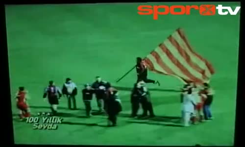 Nostalji  Ulubatlı Souness Kadıköyde Bayrağı Dikti!