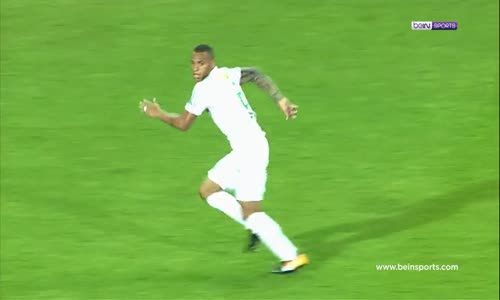 Adebayor Gole Çok Yaklaştı! Troost-Ekong'dan Kritik Hamle!