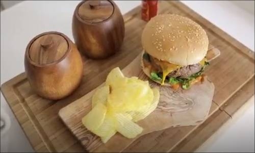 Ev Yapımı Hamburger Tarifi 