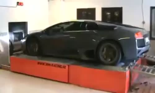 19 Saniyede Lamborghini'nin egzozundan Ateş Çıkaran Adam