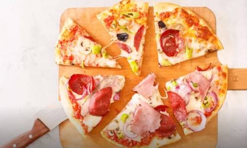  Evde Daha Hızlı ve Ekonomik Pizza Tarifi