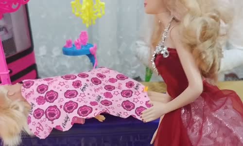 Barbie doğum günü partisine yetişebilecek mi ?