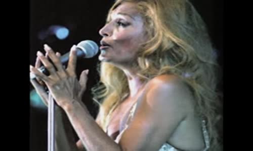 Dalida - Je Suis Malade (Live Olympia '74)