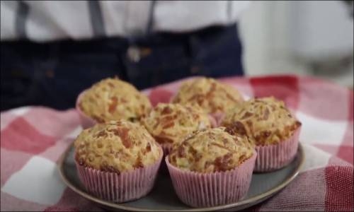 Kahvaltınıza Keyif Katacak Tuzlu Muffin Tarifi 