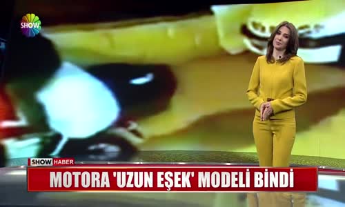 Uzun Eşek Oynar Gibi Motora Atlayan Adam