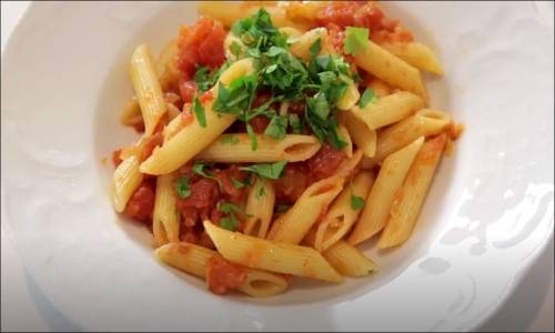 Penne Arrabiata Nasıl Yapılır 