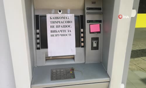 Ukrayna'da ATM'de Nakit Para Bulmak Zorlaştı 