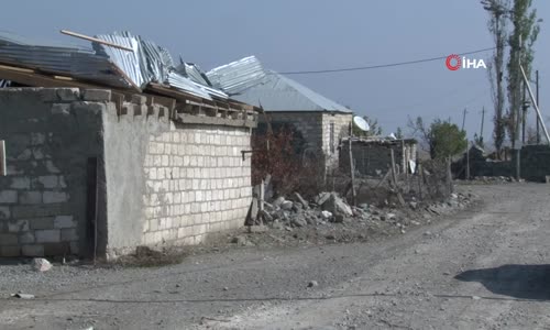 Cephe Hattındaki Hasankaya Köyünde Tek Başına Yaşıyor 