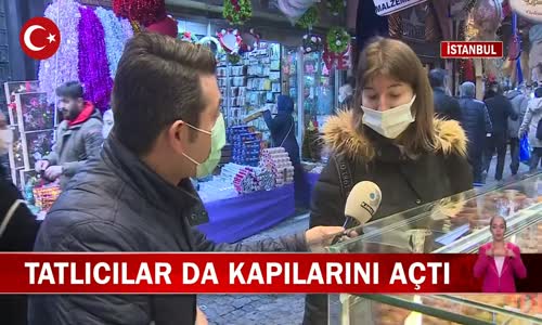 İstanbul'da Vatandaşlar Tatlıcılara Akın Etti! İşte Görüntüler