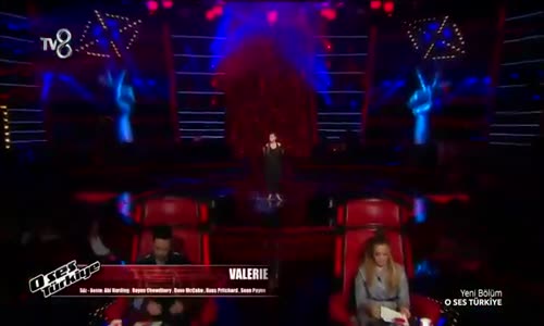  O Ses Türkiye -  Jüri Üyesini Korkutan Valerie Performansı