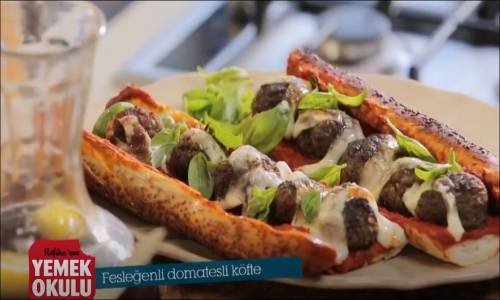 Domatesli Fesleğenli Köfte Ekmek Tarifi 