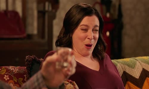 Crazy Ex-Girlfriend 3. Sezon 7. Bölüm Fragmanı