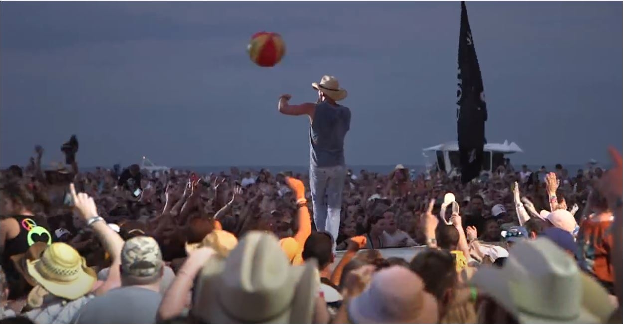 Kenny Chesney Pirate Flag Live