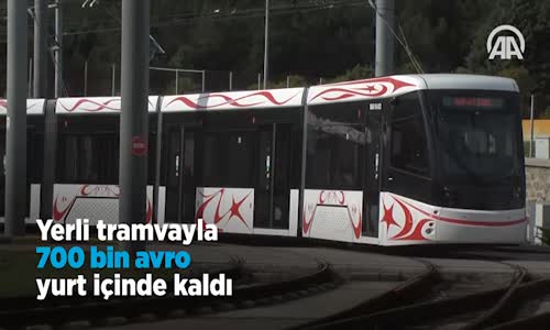 Yerli Tramvay Yolcu Taşımaya Başladı