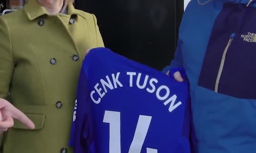 Everton Formasına Cenk Tuson Yazılması