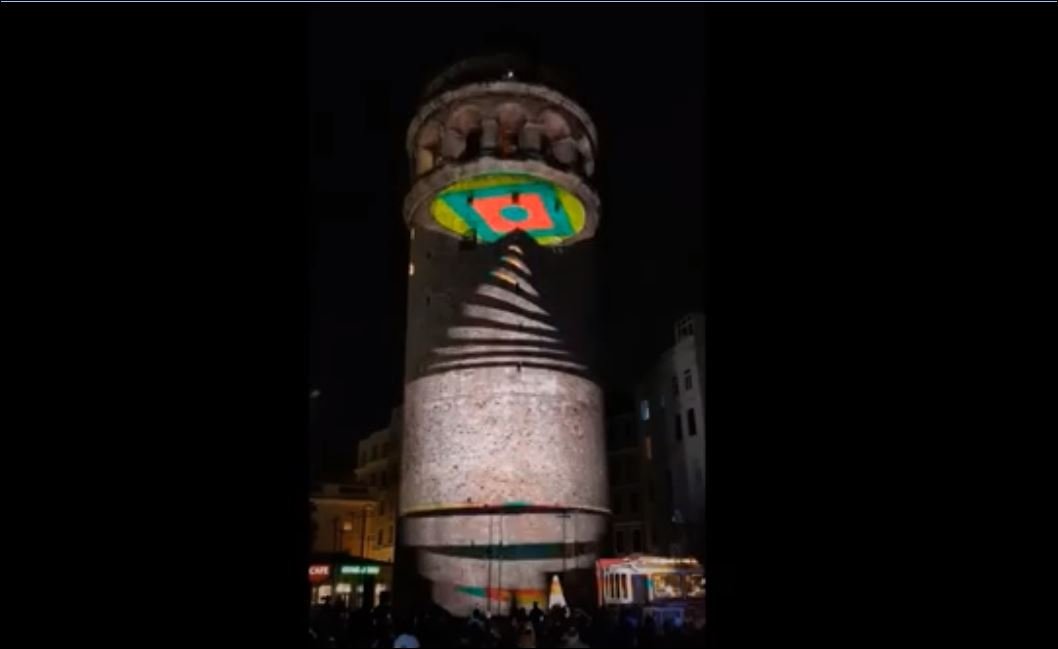 Galata Kulesi'nde Muhteşem Video Mapping Gösterisi