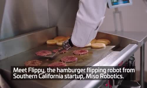 Saatte 150 Hamburger Köftesi Pişirebilen 'Flippy' İsimli Robot