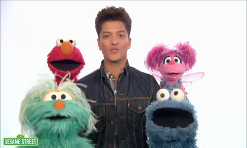 Sesame Street- Bruno Mars- Don't Give Up 