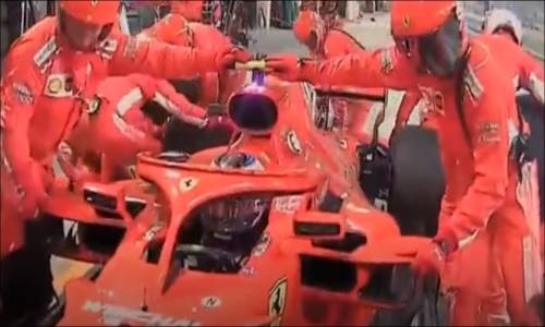 Kimi Raikkonen'in Pit Stop'ta Mekanikerin Ayağını Kırması