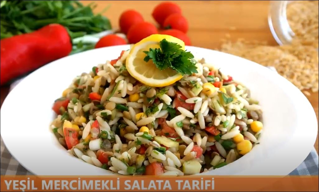 Şehriyeli Yeşil Mercimek Salatası 