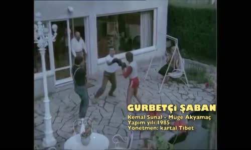 Kemal Sunal Gurbetçi Şaban Almanları Fena Dövüyor 