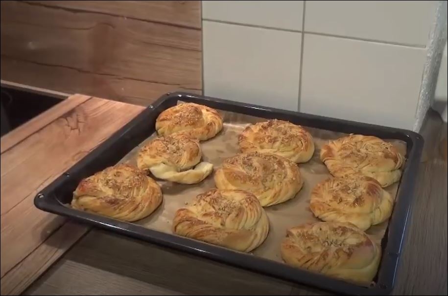 Tahinli Çörek Tarifi