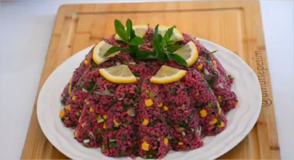 Şalgamlı  Bulgur  Salatası Tarifi