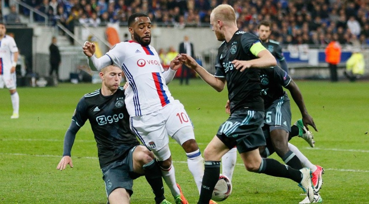 Lacazette'in Ajax'a Attığı Gol