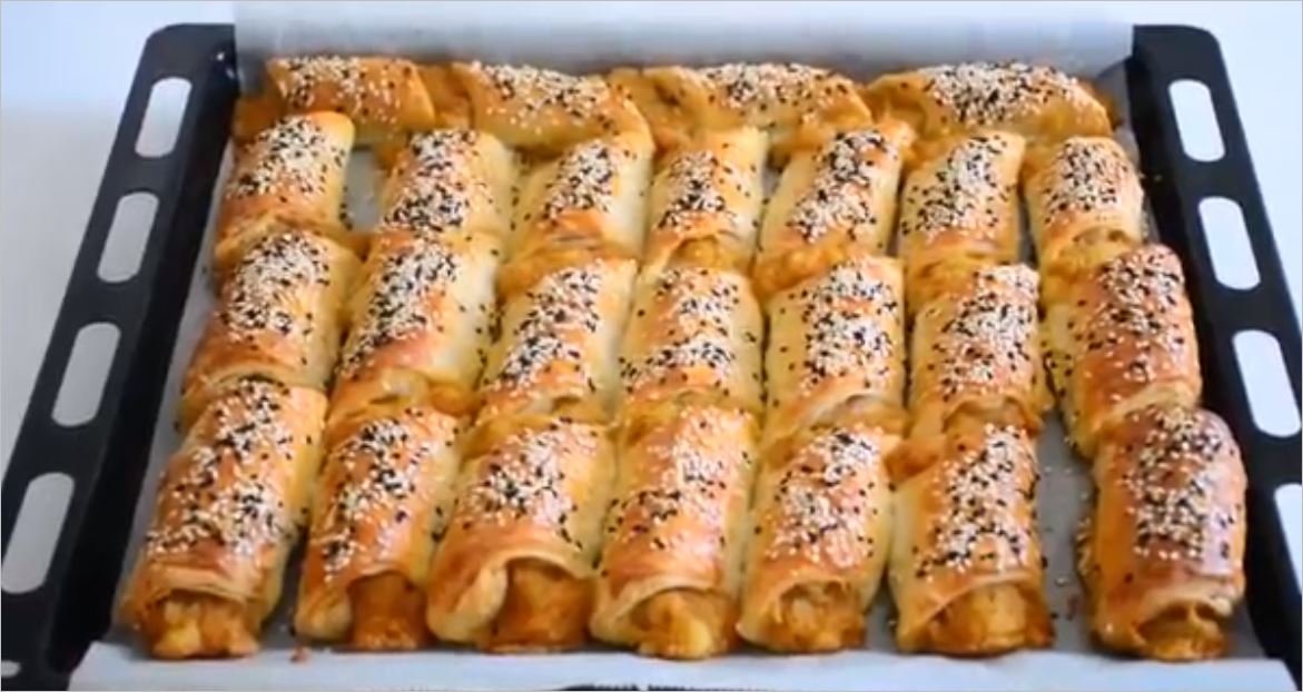  Patatesli  Sodalı  Dilim Börek Tarifi 