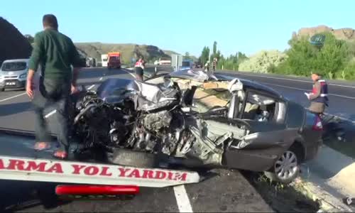 Yozgat’ta Trafik Kazası 1 Ölü 2 Yaralı 