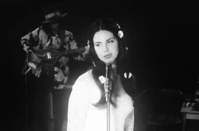 Lana Del Rey'den Yeni Şarkı Love