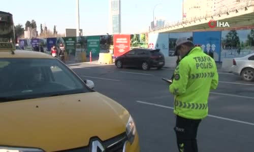 Kısıtlamada polisin denetimleri sürüyor