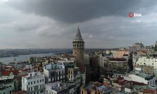 Kısıtlamada İstanbul'u Galata Kulesi'nden izlediler 