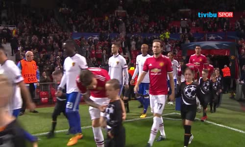 Manchester United 3-0 Basel - UEFA Şampiyonlar Ligi Maç Özeti