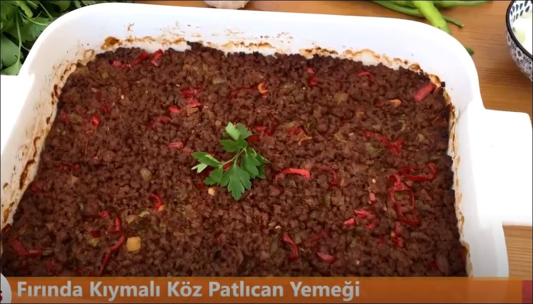 Közlenmiş Patlıcan Yemeği Tarifi 