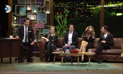 Beyaz Show - Burak Özçivit İle Kesişiyormuşum Gibi