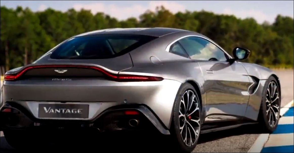 2018 Aston Martin Vantage, En Havalı Egzotik Spor Otomobil Mi