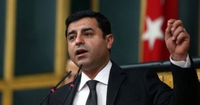 Tutuklanan ve Gözaltına Alınan HDP'li Vekillerin Maaşları Yatmaya Devam Edecek