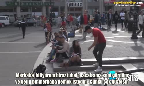 Genç Kıza Yapılan Çakma Ünlü Şakası