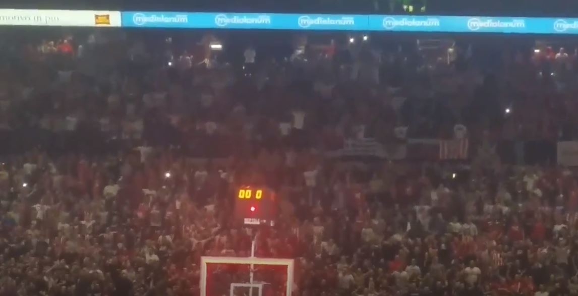 Delije u Milanu  Emporio Armani - Crvena Zvezda 71 -78  EuroLeague 16.03.2017 Hd