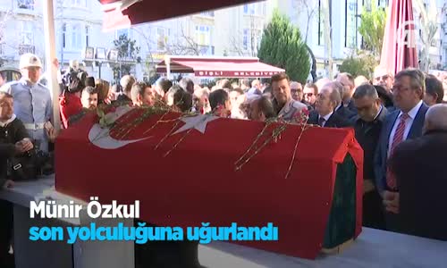 Münir Özkul Son Yolculuğuna Uğurlandı