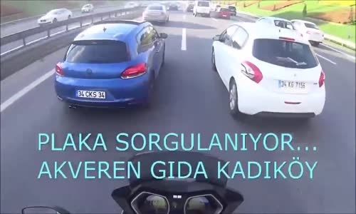 Trafikte Makas Atarken Gopro'ya Takılmak