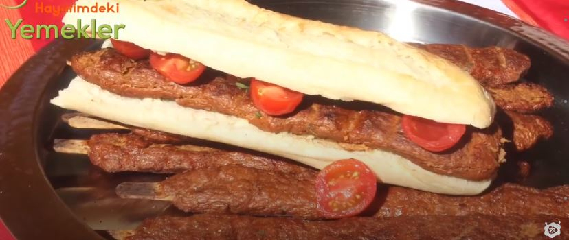 En Kolayından Lezzetli Şiş Kebab Tarifi İster Mangalda İster Tavada Yapın