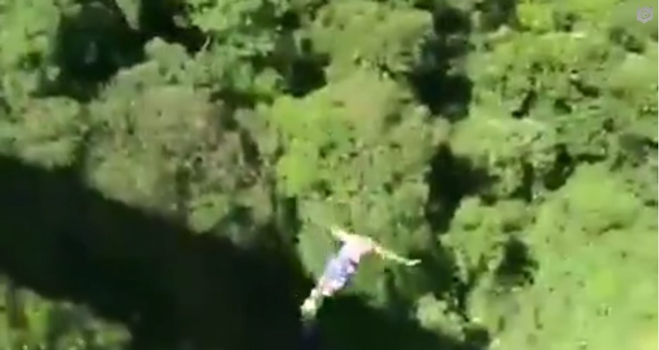 Korkunç Şekilde Sonuçlanan 'Bungee Jumping' Atlayışı