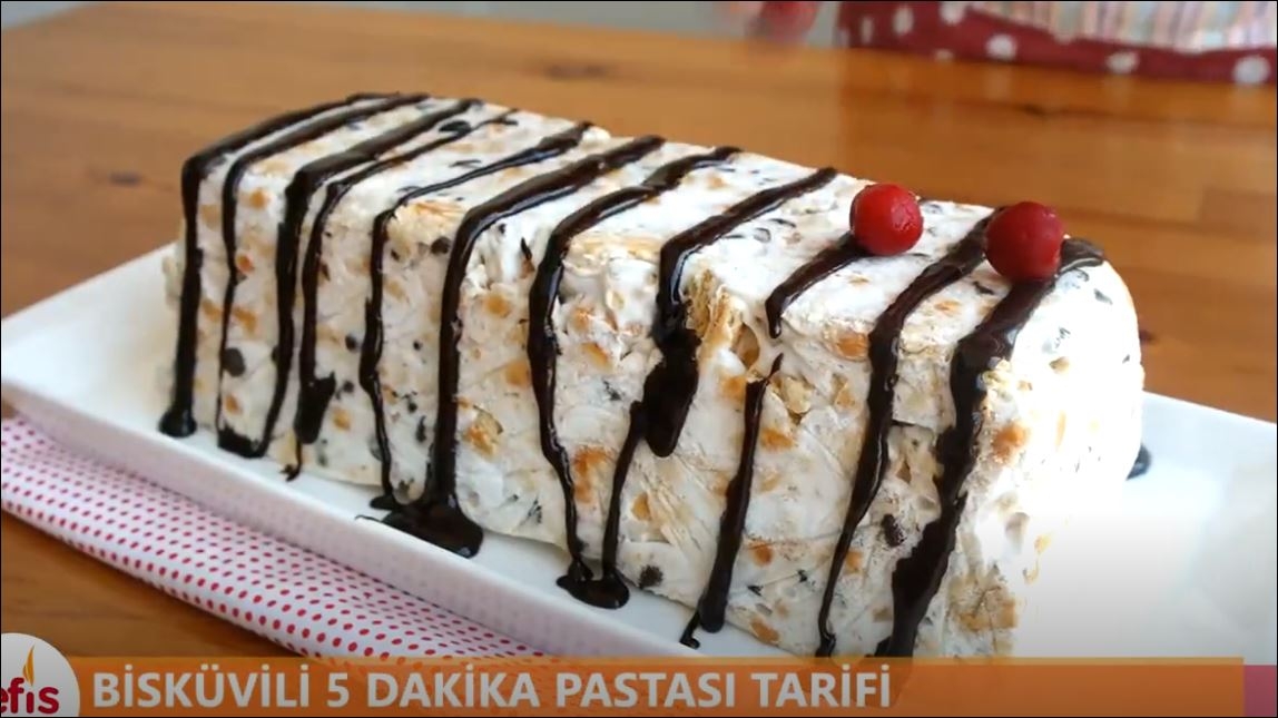 5 Dakika Pastası Bisküvili Kolay Pasta Tarifi 