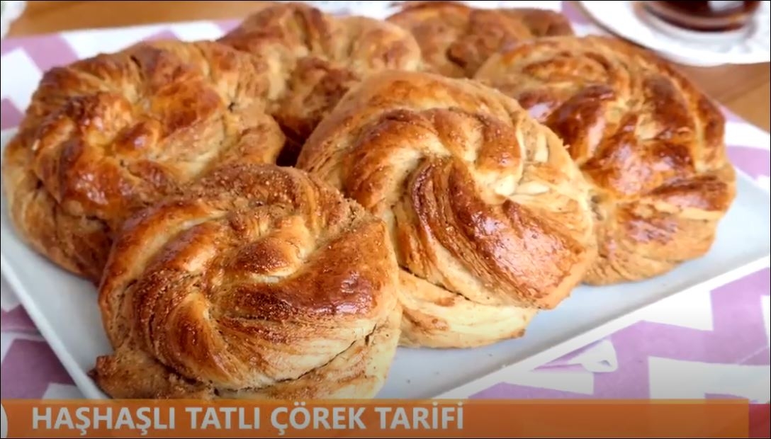 Haşhaşlı Şekerli Çörek Yapımı