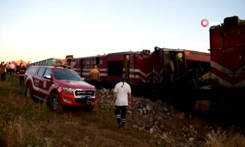 Malatya'da yük trenleri çarpıştı- 1 ölü, 3 yaralı 