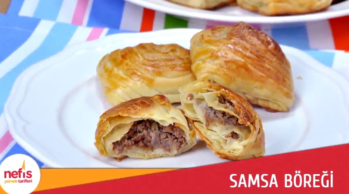 Samsa Böreği Tarifi  El Açması Kat Kat Kıymalı Börek Yapımı